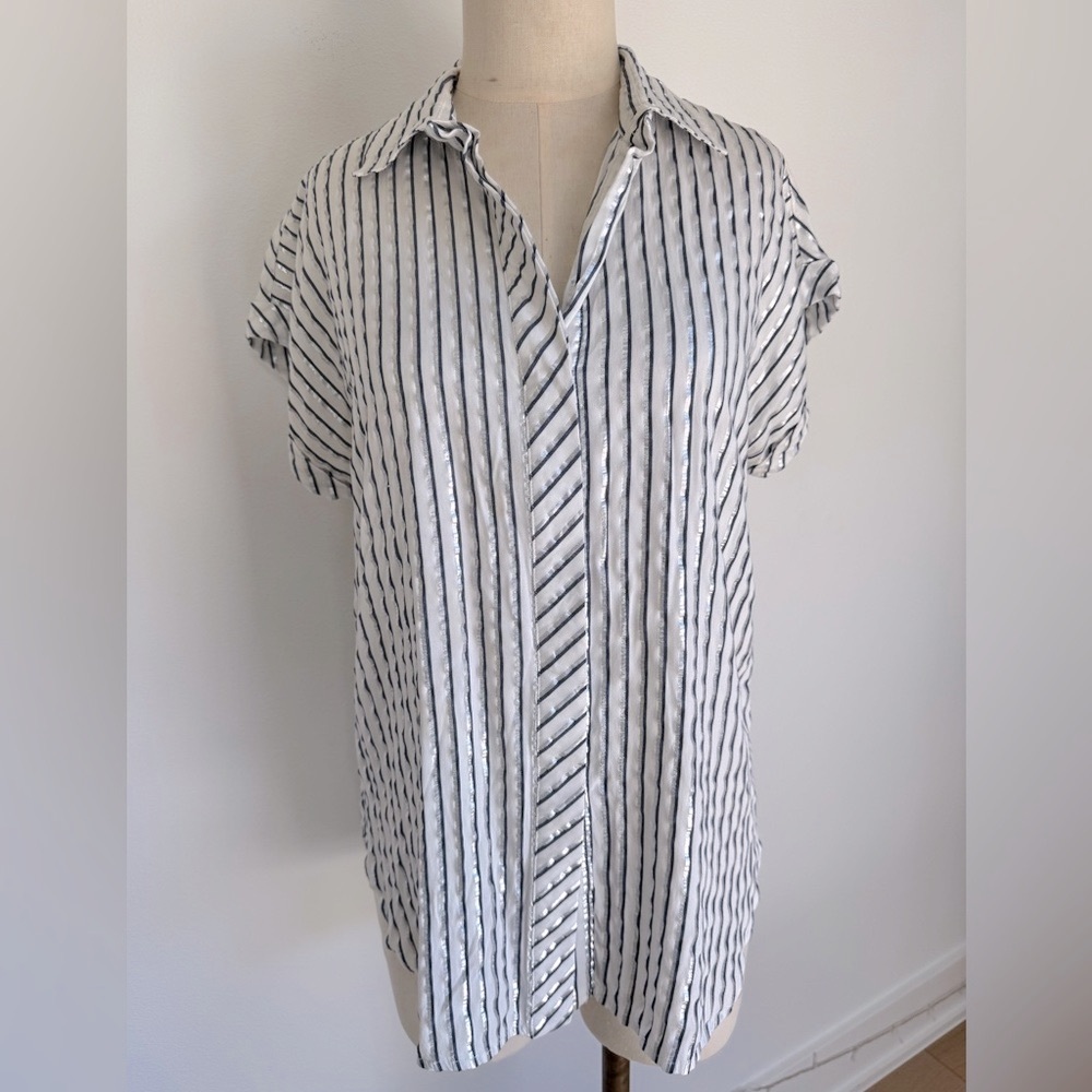 Lovestitch Striped Short Sleeve Button-Up Shirt- Large